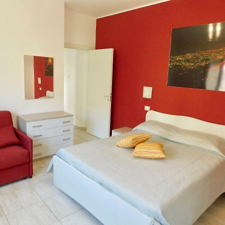 Vanilla Apartments Giardini Naxos Eksteriør bilde