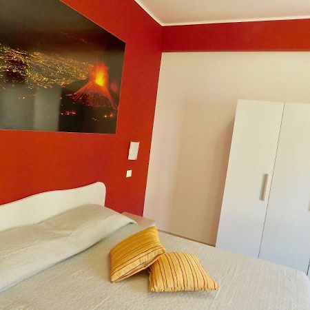Vanilla Apartments Giardini Naxos Eksteriør bilde